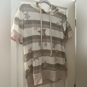 Cream and Tan Star Print Thermal Hooded Shirt